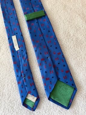 Eton Blue London England Motif Jacquard Repp Skinny 100% Silk Tie EUC 59 x 2.75